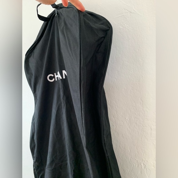 Authentic Chanel Fabric Gussetted Black Garment Bag -  Full Length - Picture 2 of 8